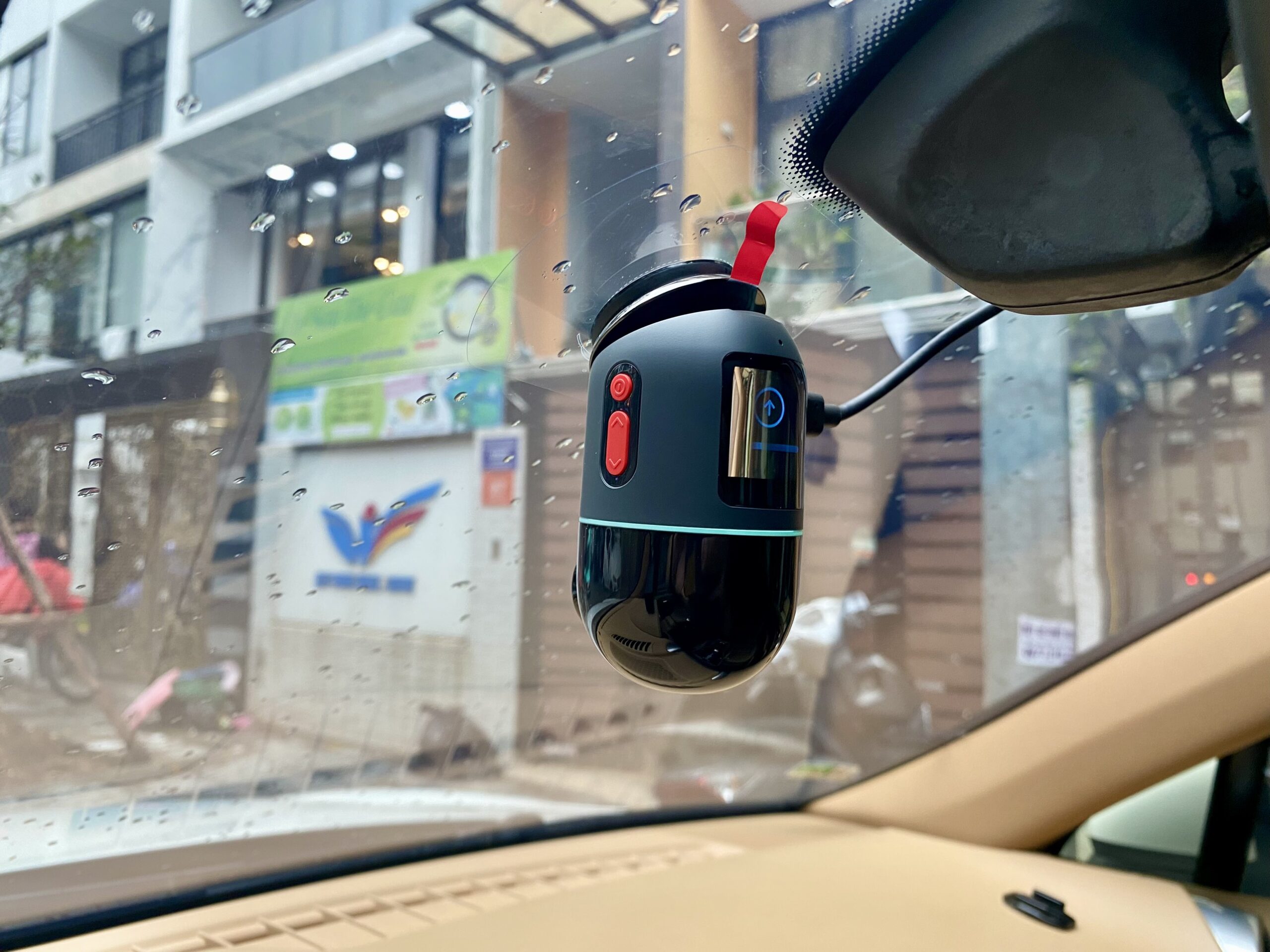 camera hành trình 70mai Omni xoay 360 kết nối 4G
